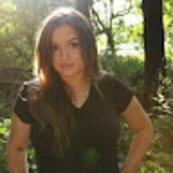 Meet your Posher, Linda - Picture 1 of 1